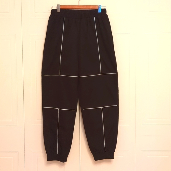 Shein joggers with reflective piping - Picture 2 of 6